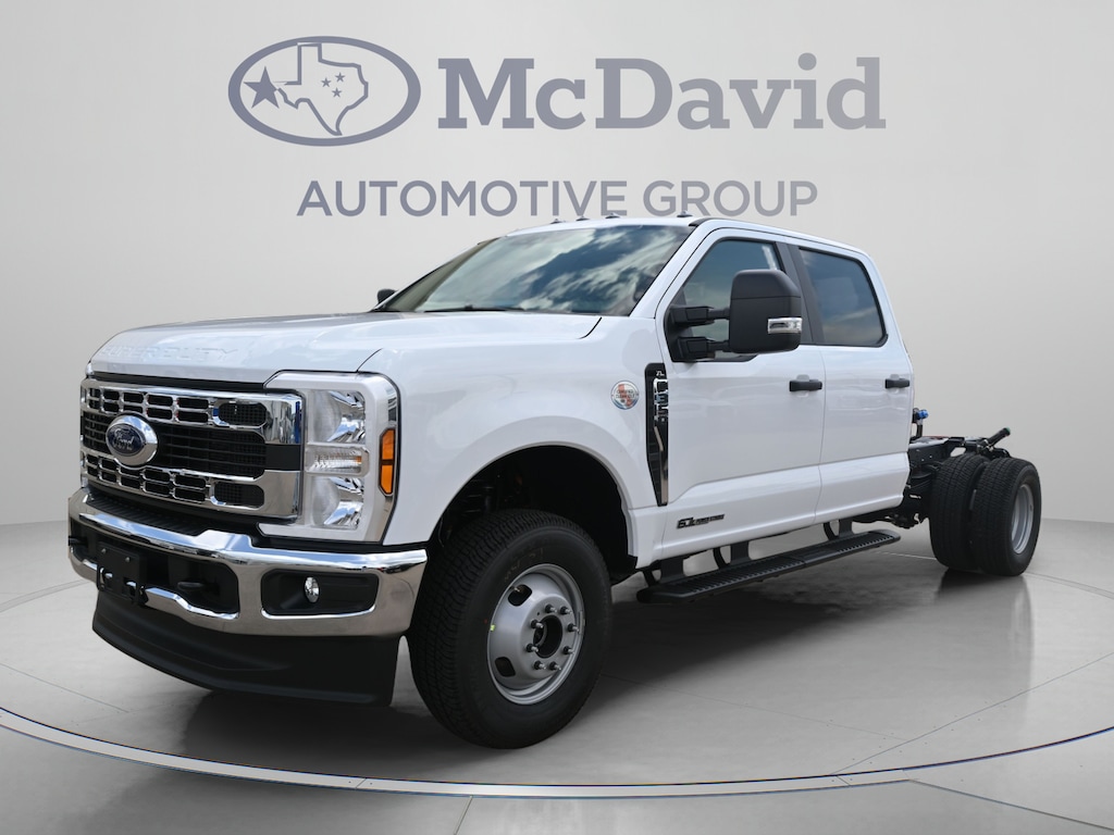 New 2026 Ford F-350 Chassis XL Truck Crew Cab