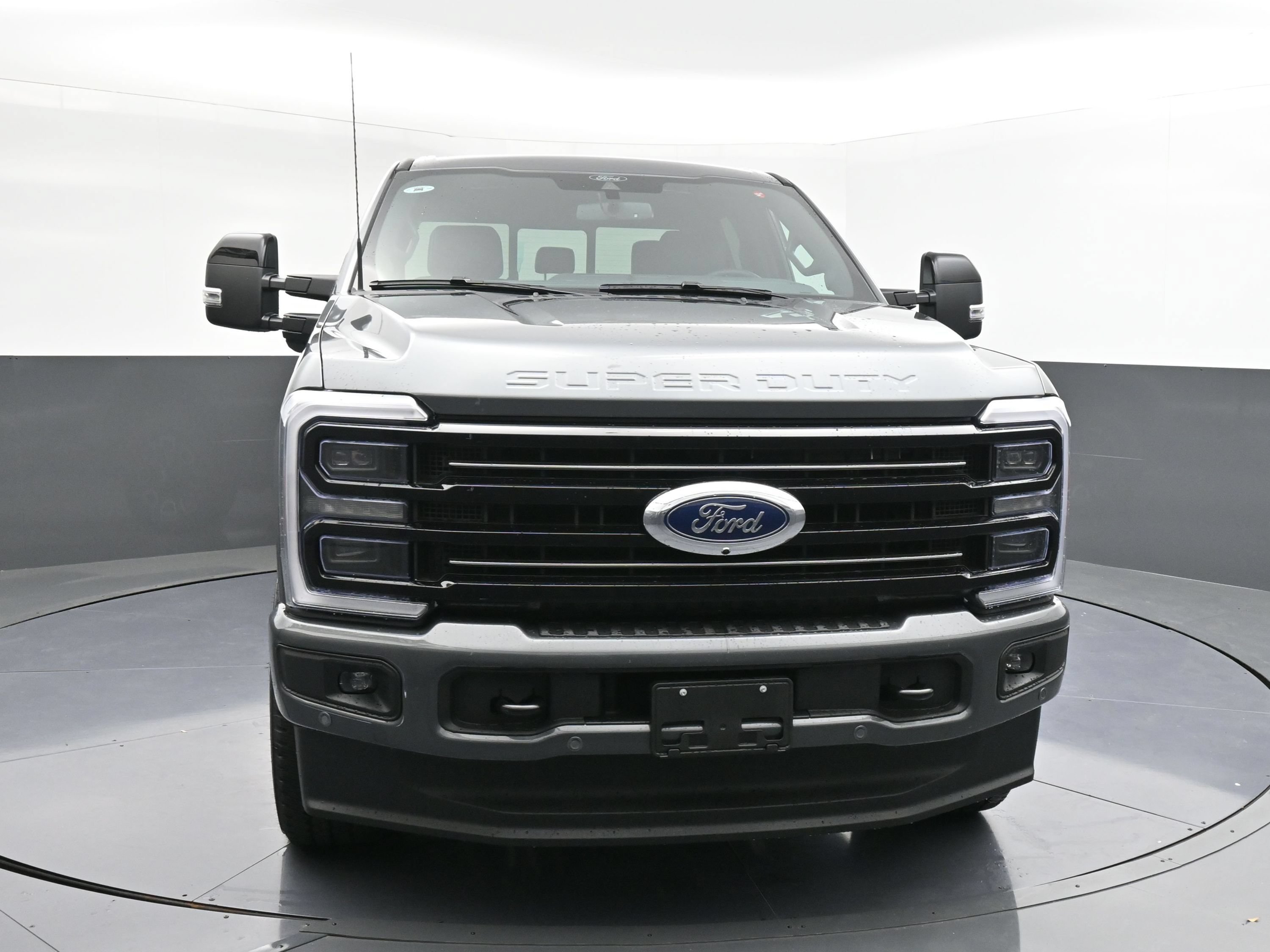 New 2026 Ford F-250 Platinum Truck Crew Cab