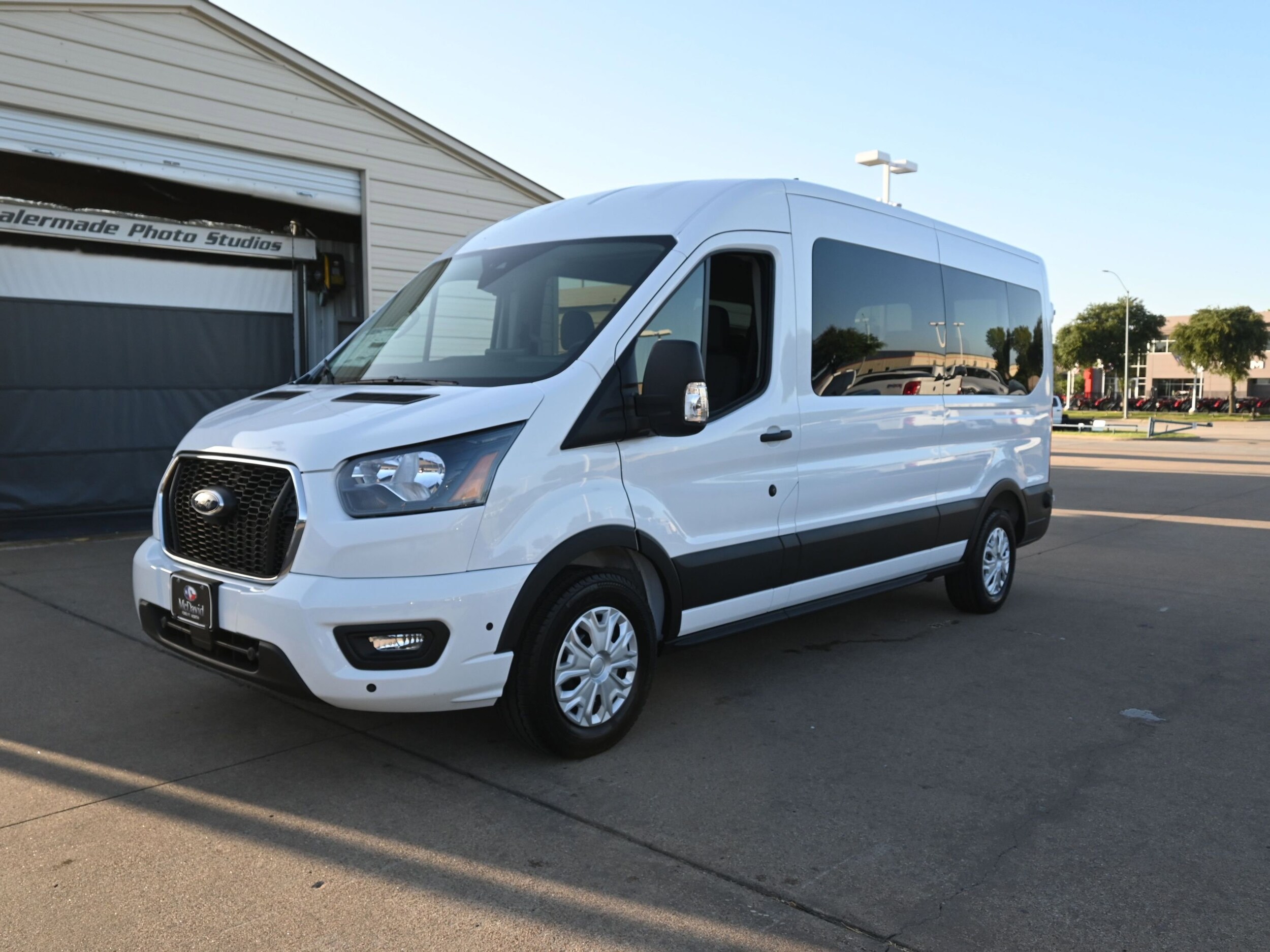 2025 Ford Transit photo 2
