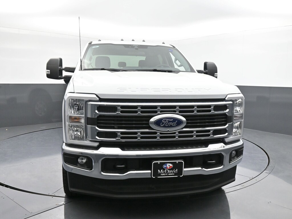 New 2026 Ford F-250 XLT Truck Crew Cab