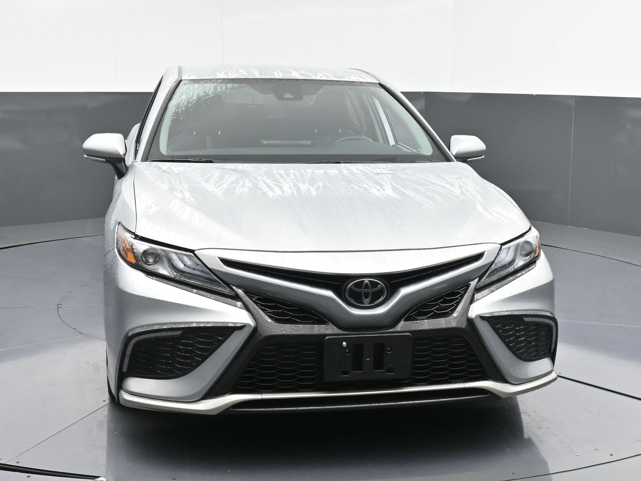 2024 Toyota Camry XSE photo 2