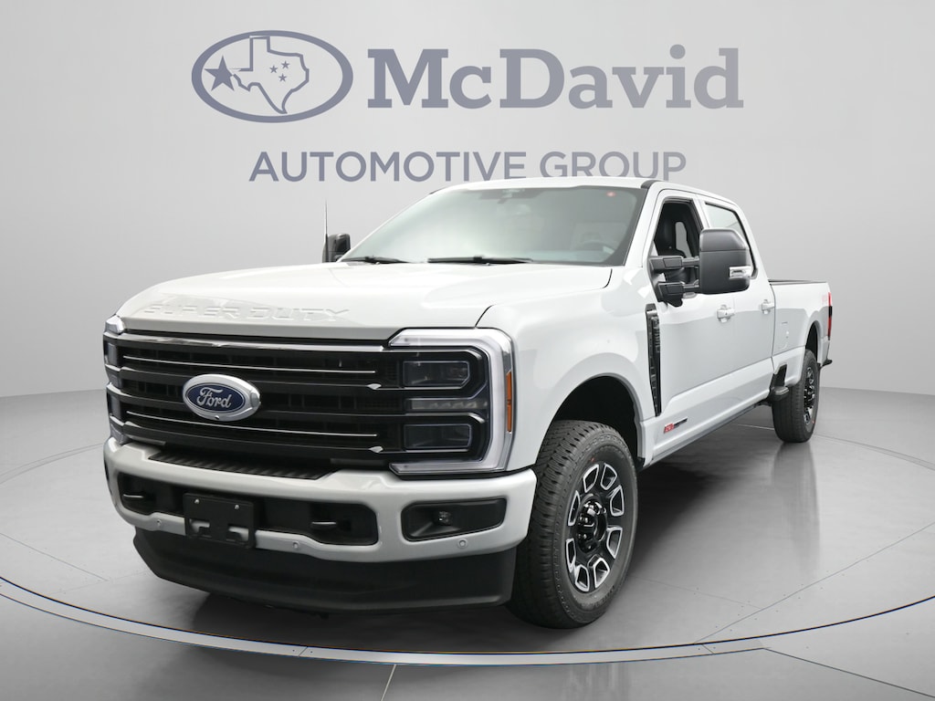 New 2026 Ford F-350 Platinum Truck Crew Cab
