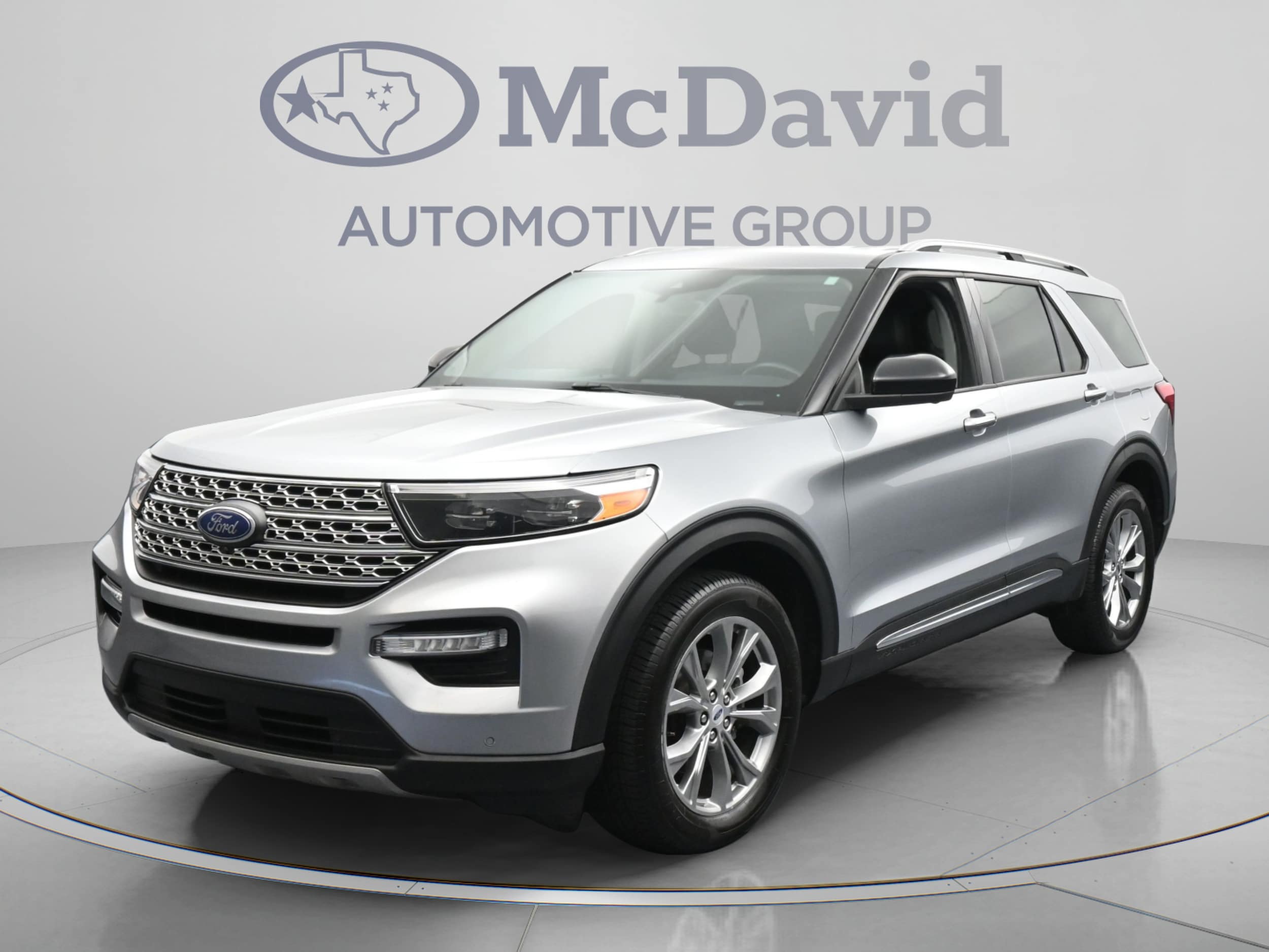2023 Ford Explorer SUV 