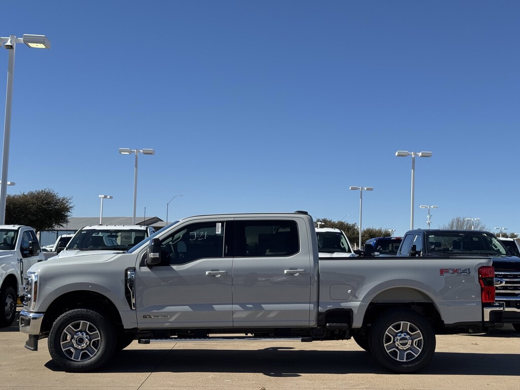 New 2026 Ford F-250 LARIAT Truck Crew Cab