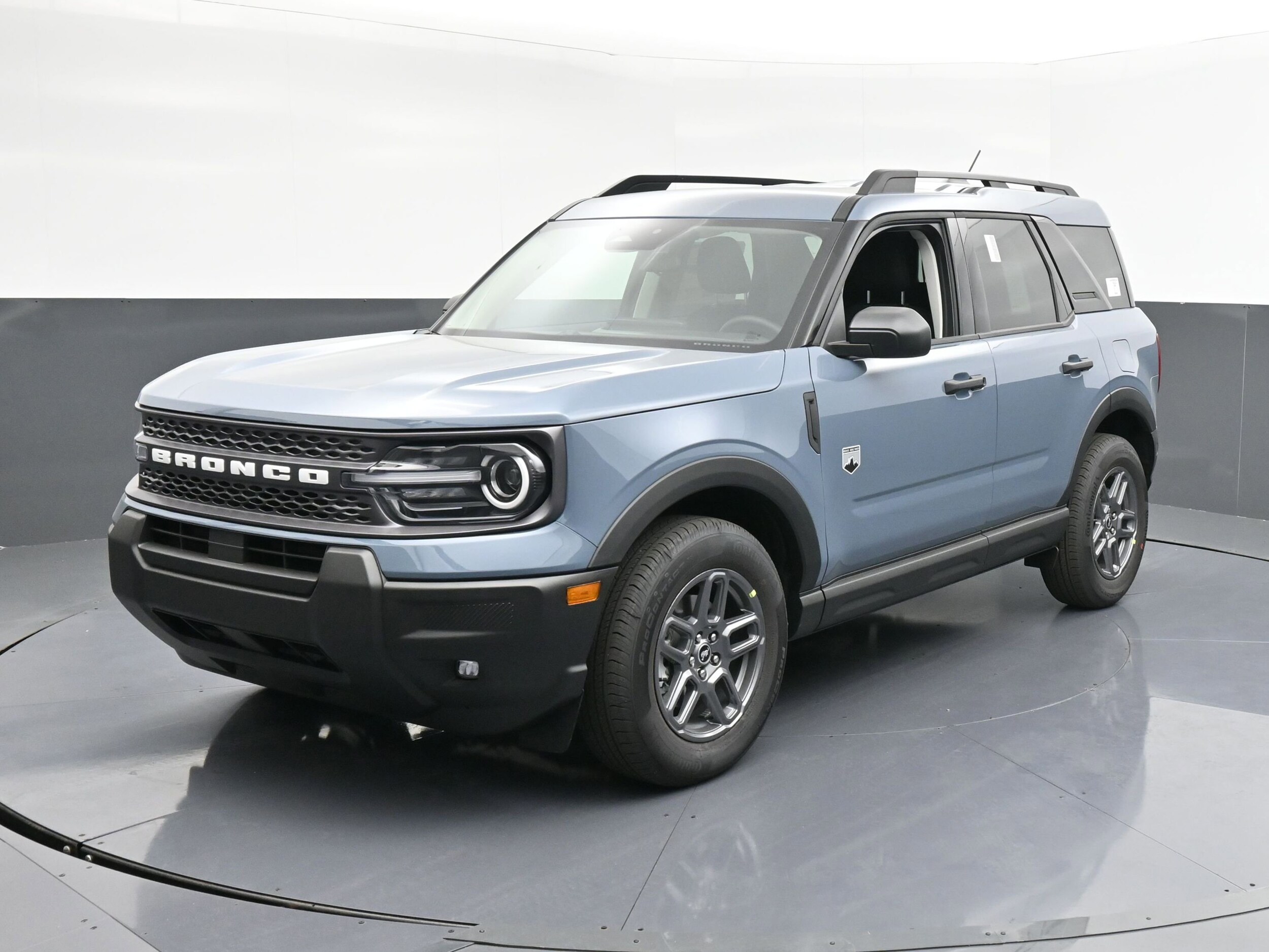 2025 Ford Bronco Sport Big Bend photo 3