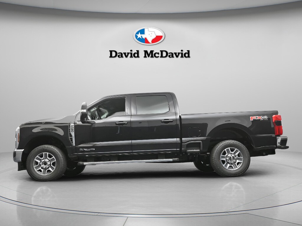 New 2026 Ford F-250 LARIAT Truck Crew Cab