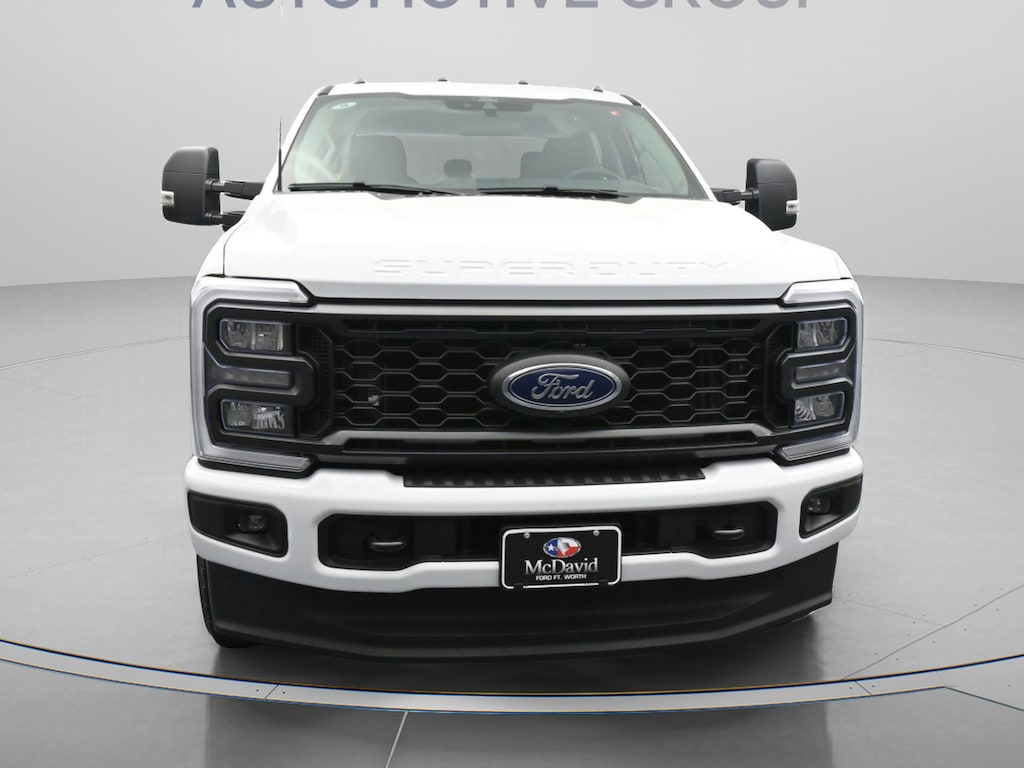 New 2026 Ford F-350 XL Truck Crew Cab