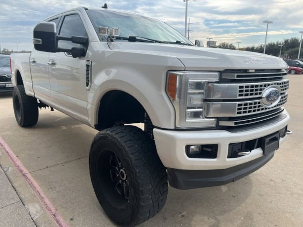 Used 2019 Ford F-250 Platinum Truck Crew Cab
