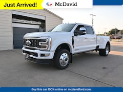 2026 Ford F-450 Platinum Truck Crew Cab