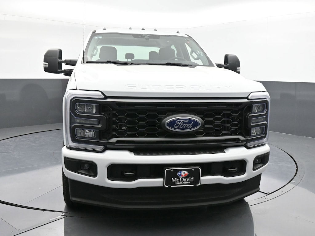 New 2026 Ford F-250 XL Truck Crew Cab
