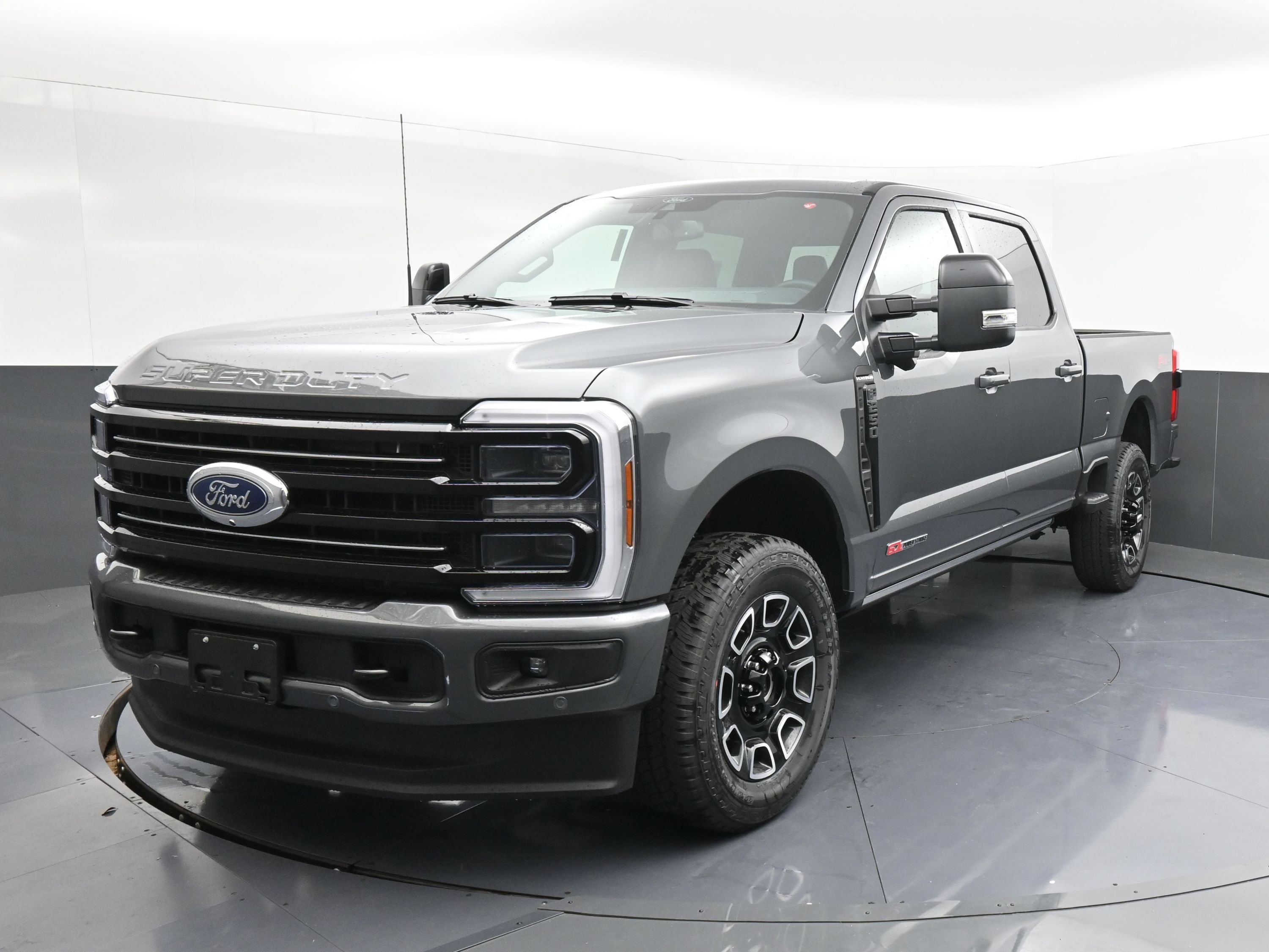 New 2026 Ford F-250 Platinum Truck Crew Cab