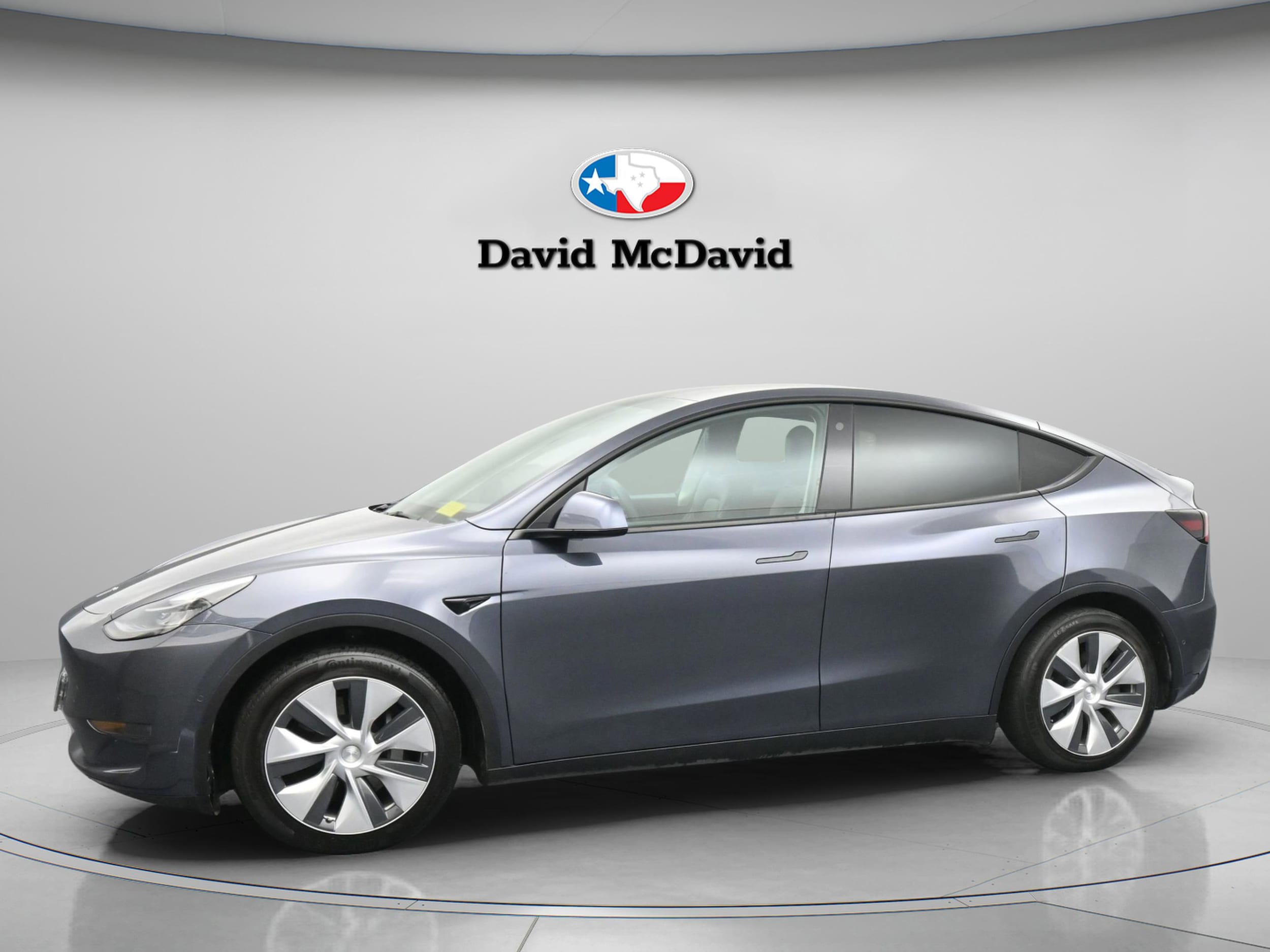 Used 2022 Tesla Model Y Long Range with VIN 7SAYGAEE9NF314301 for sale in Fort Worth, TX