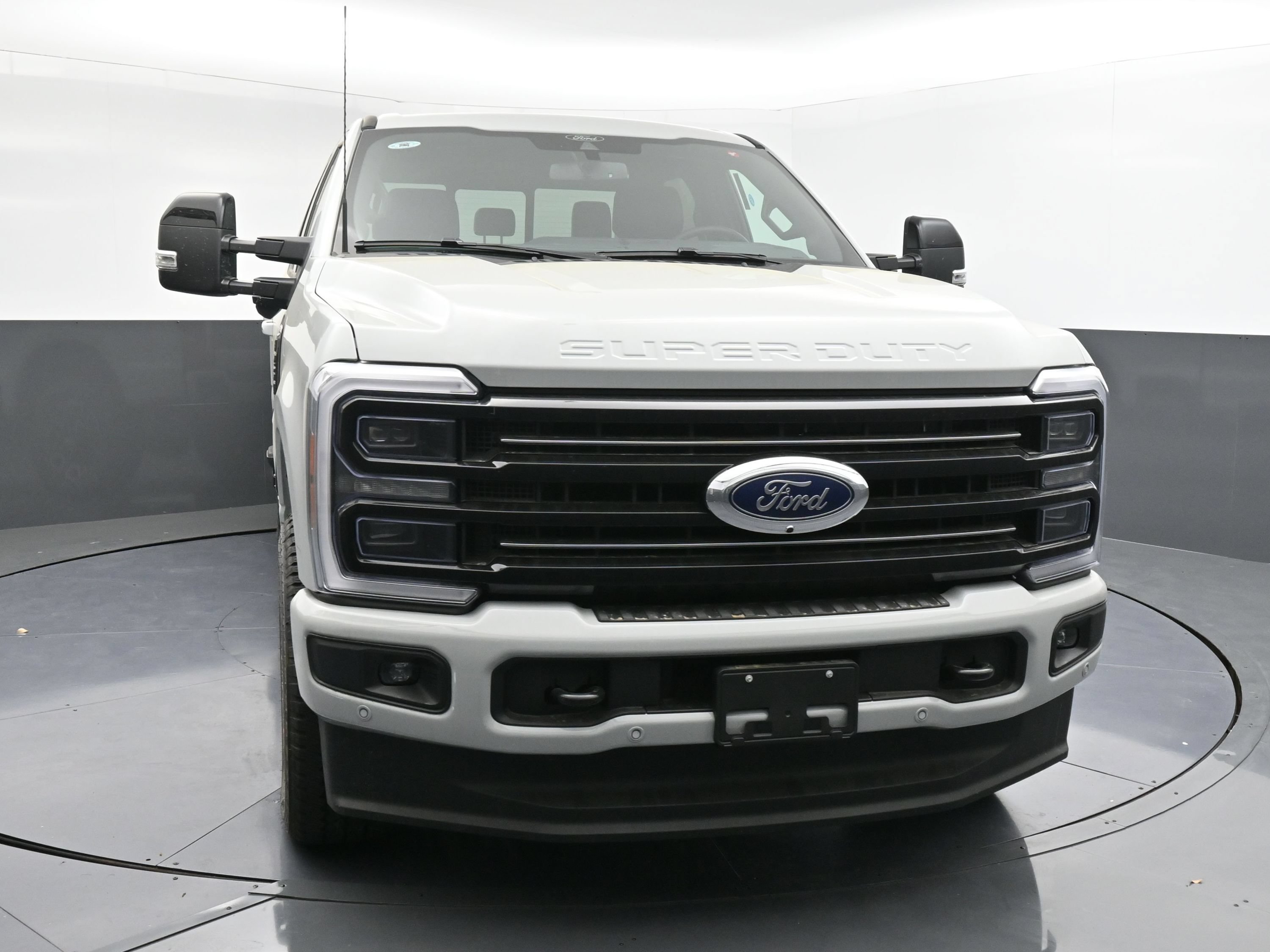 New 2026 Ford F-250 Platinum Truck Crew Cab