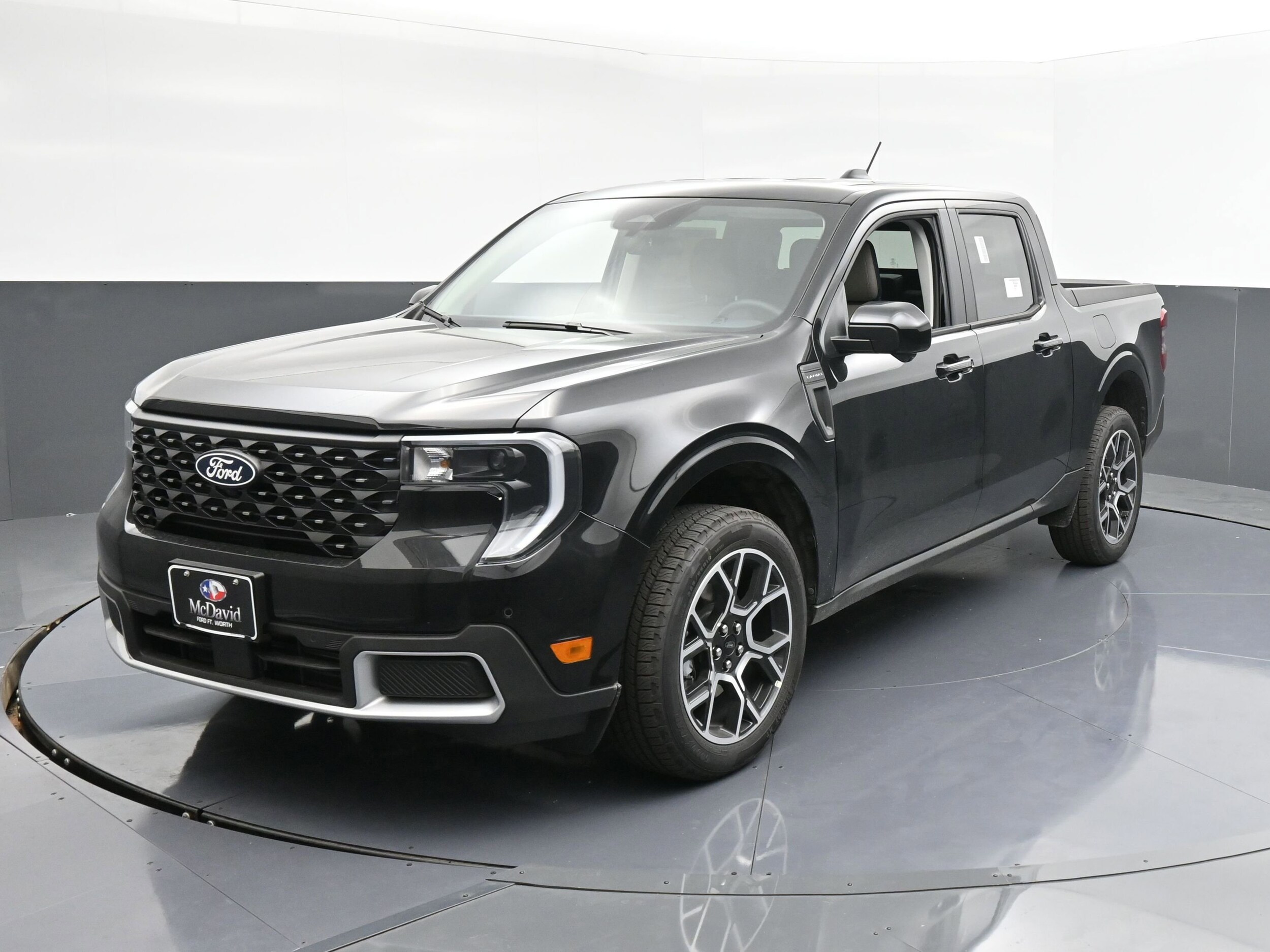 2025 Ford Maverick Lariat photo 3