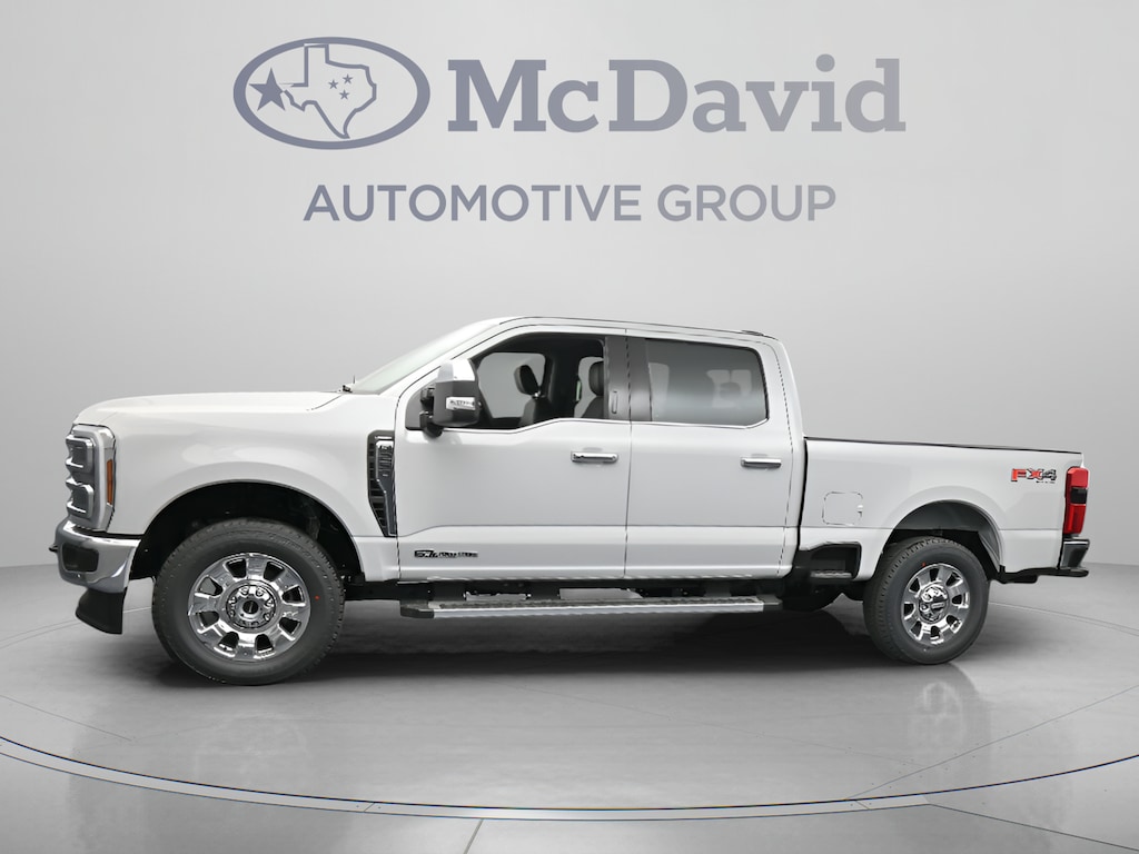 New 2026 Ford F-250 LARIAT Truck Crew Cab