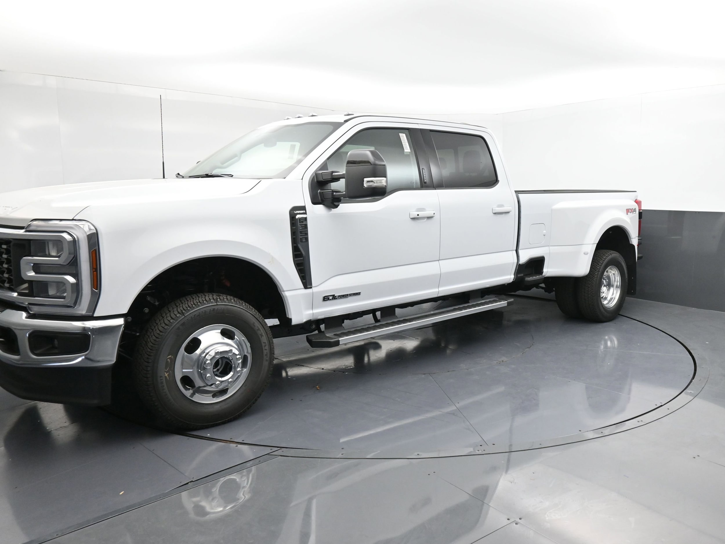 2026 Ford F-350 Lariat 4x4 Crew Cab 8' Box DRW's photo