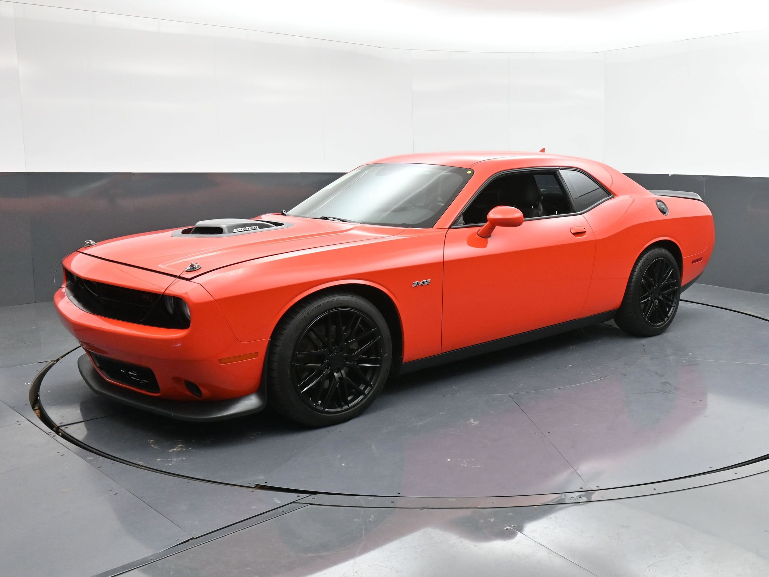 2023 Dodge Challenger R/T's photo