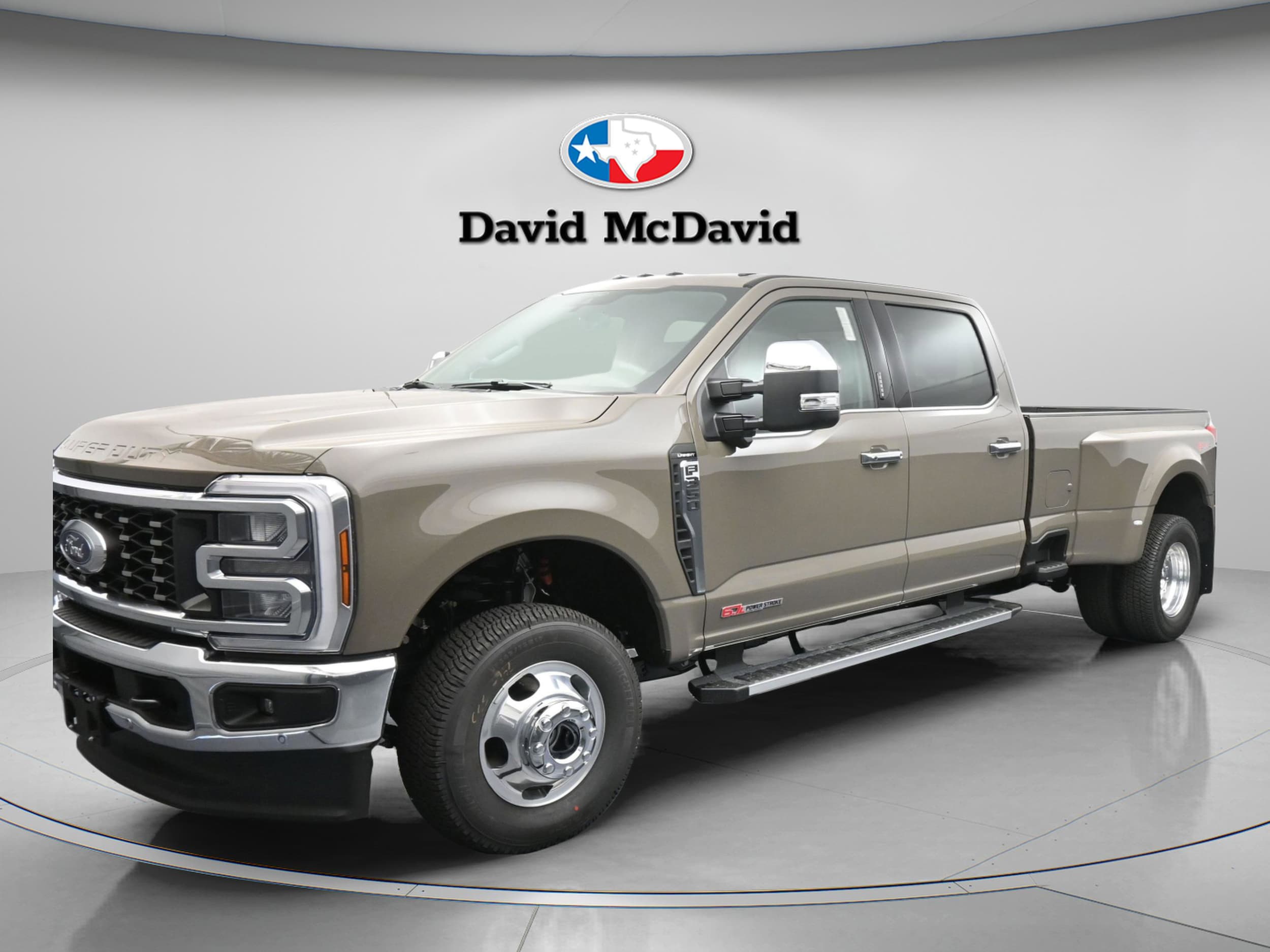 2026 Ford F-350 Lariat 4x4 Crew Cab 8' Box DRW's photo