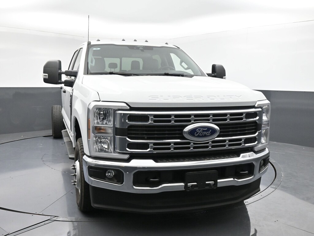 New 2026 Ford F-350 Chassis XL Truck Crew Cab