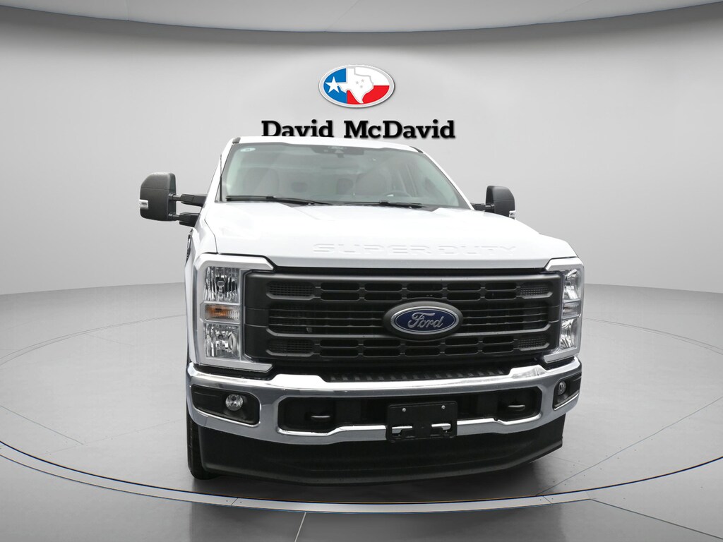 New 2026 Ford F-350 XL Truck Crew Cab