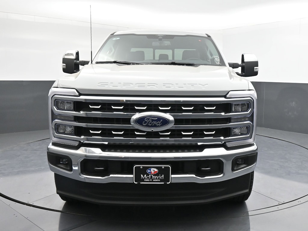 New 2026 Ford F-250 LARIAT Truck Crew Cab