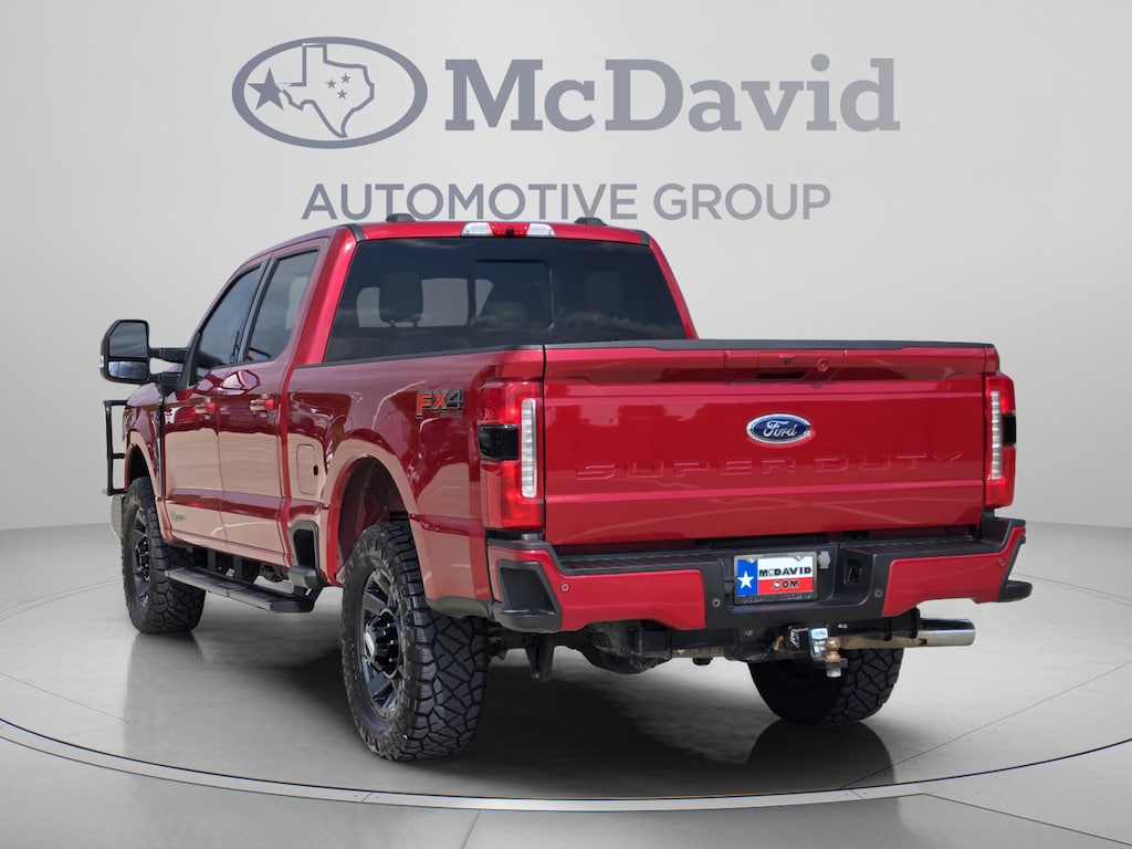 Used 2023 Ford F-250 LARIAT Truck Crew Cab