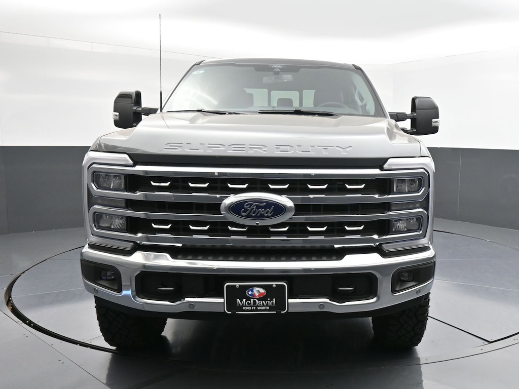 New 2026 Ford F-250 LARIAT Truck Crew Cab