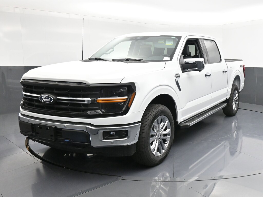 New 2025 Ford F-150 XLT Truck SuperCrew Cab