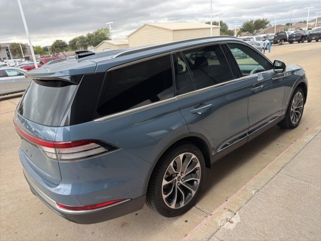 Used 2025 Lincoln Aviator Reserve SUV