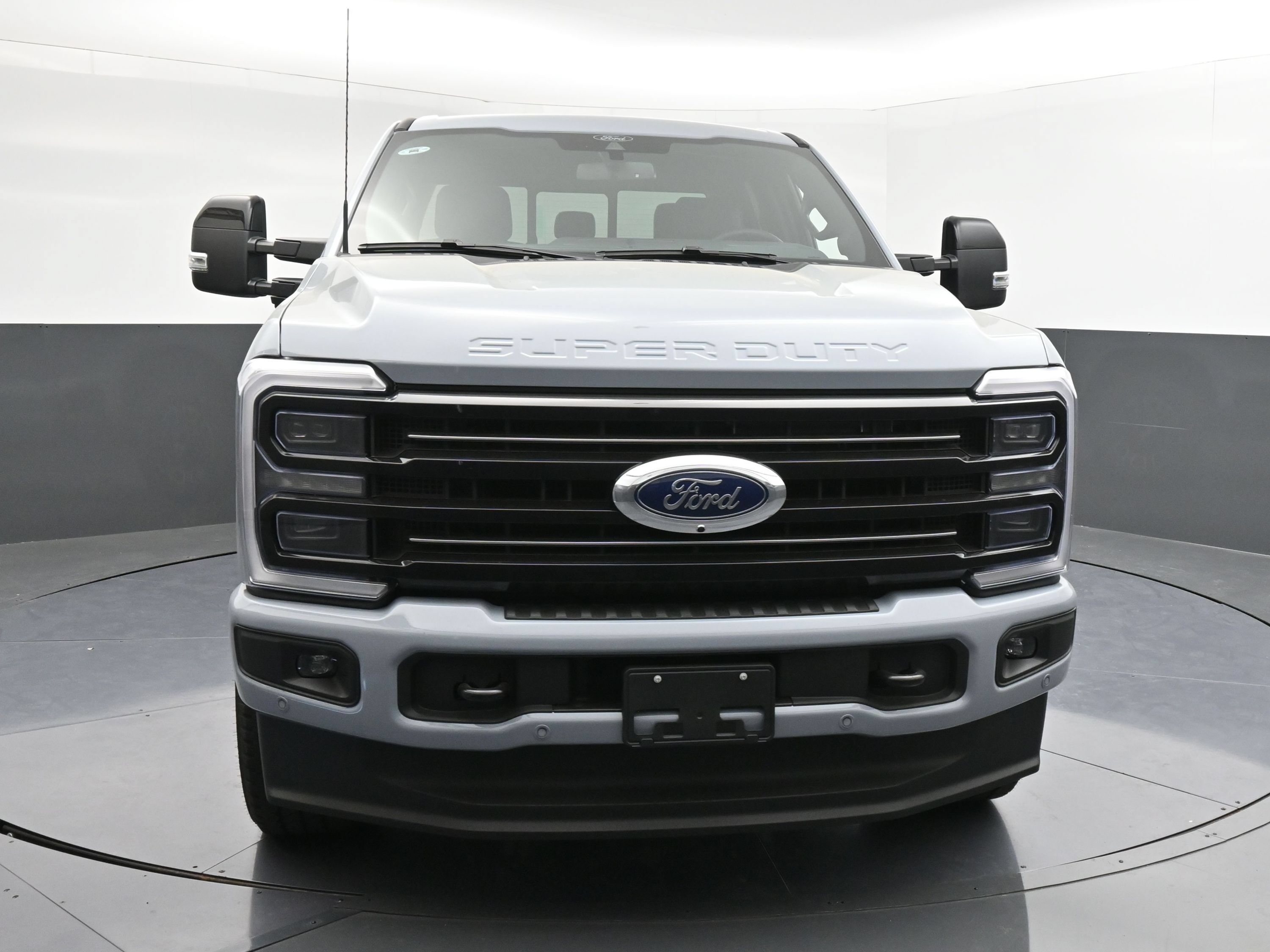 New 2026 Ford F-250 Platinum Truck Crew Cab