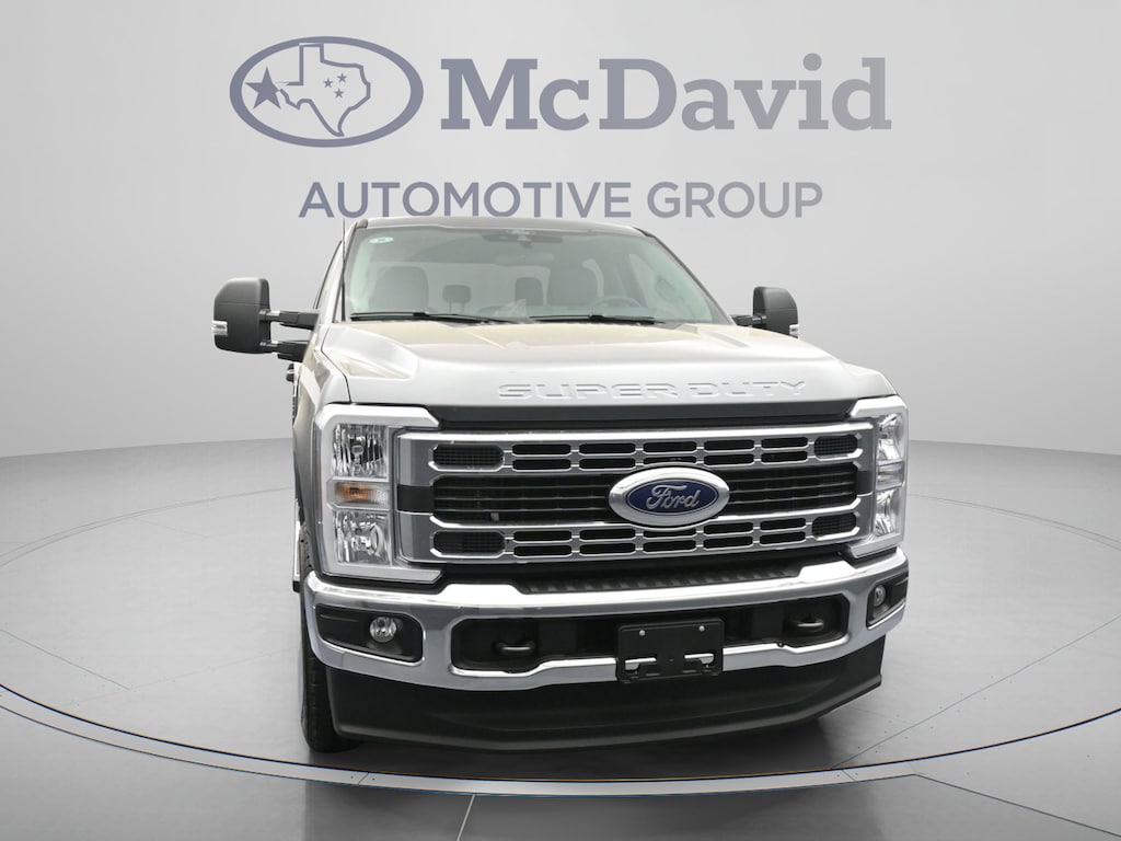 New 2026 Ford F-250 XLT Truck Crew Cab