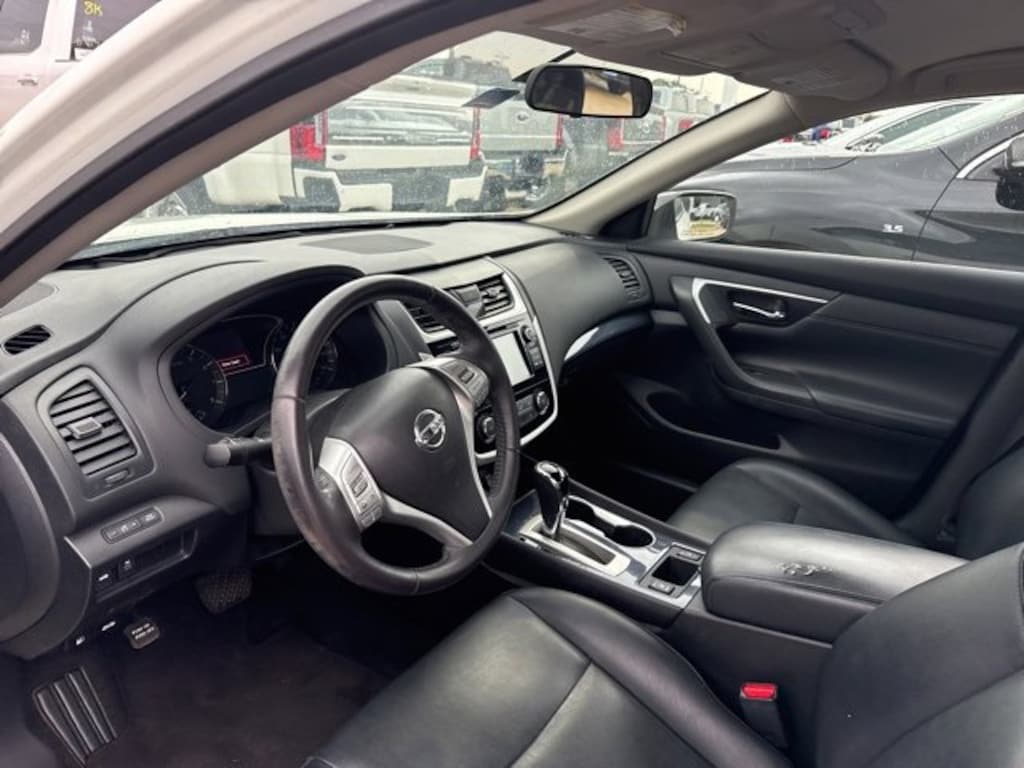 Used 2018 Nissan Altima 2.5 SR Sedan