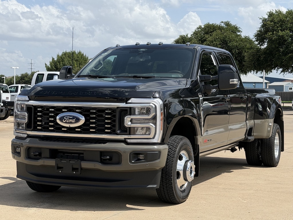 New 2026 Ford F-350 King Ranch Truck Crew Cab