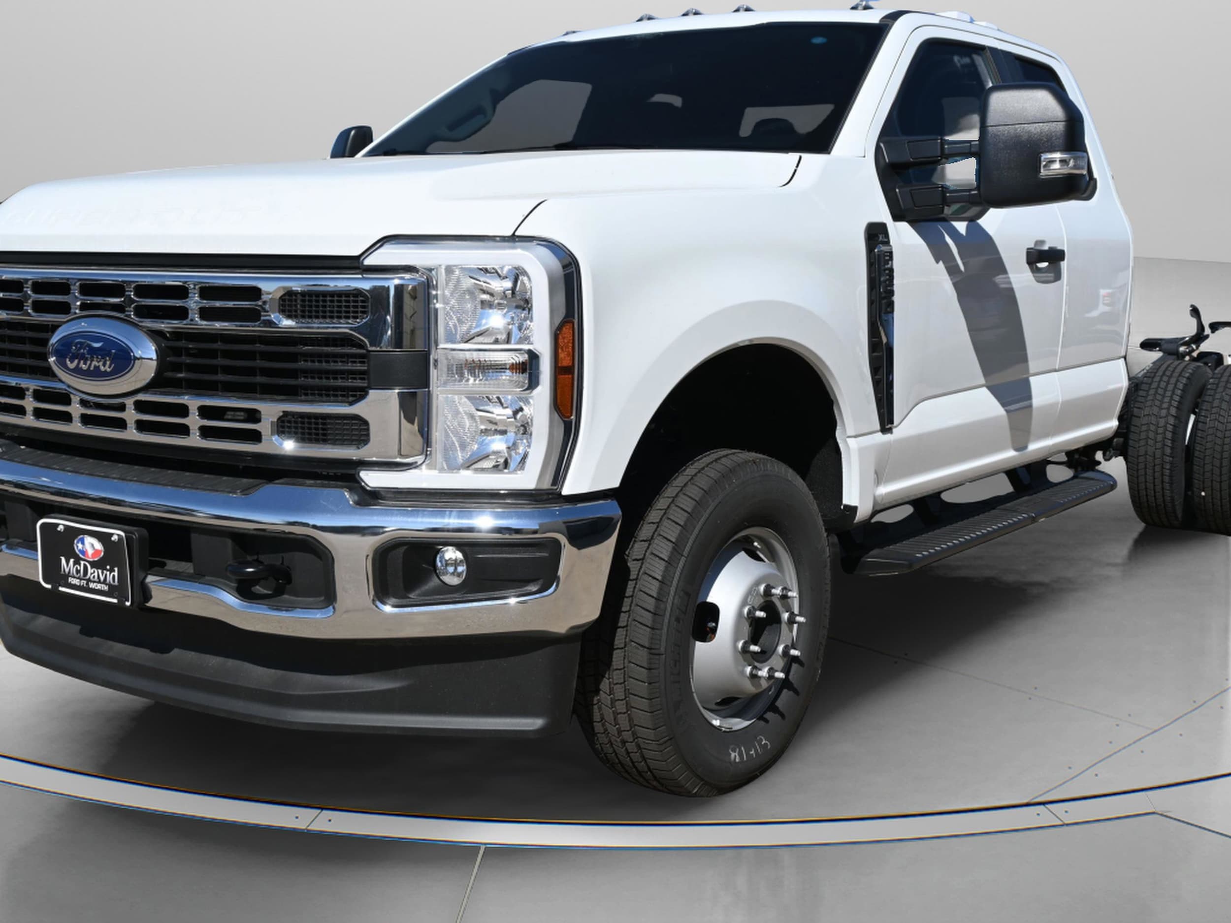 2025 Ford F-350 Chassis Truck Super Cab 