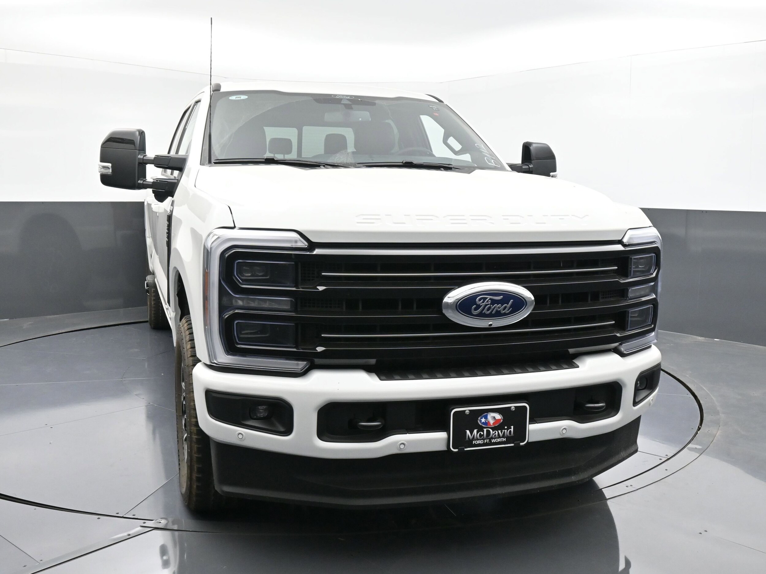 2026 Ford F-350 Platinum photo 2