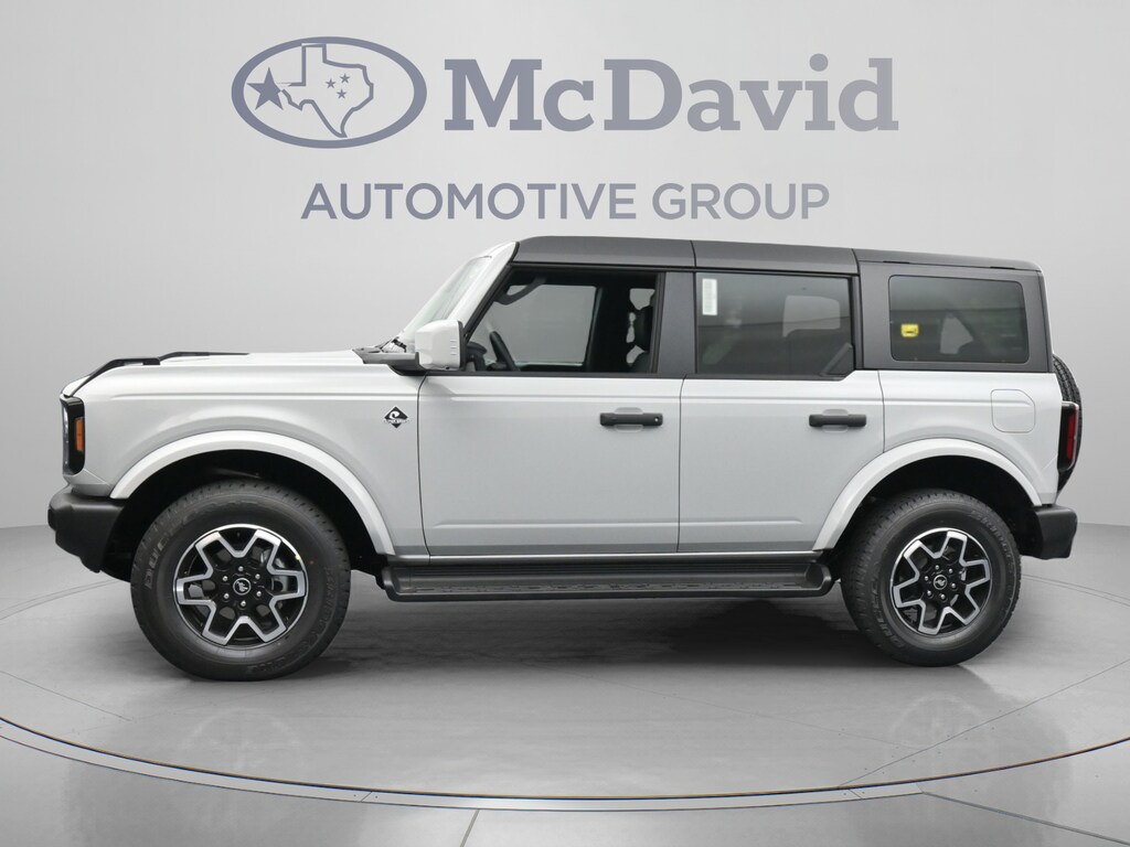 New 2026 Ford Bronco Outer Banks SUV