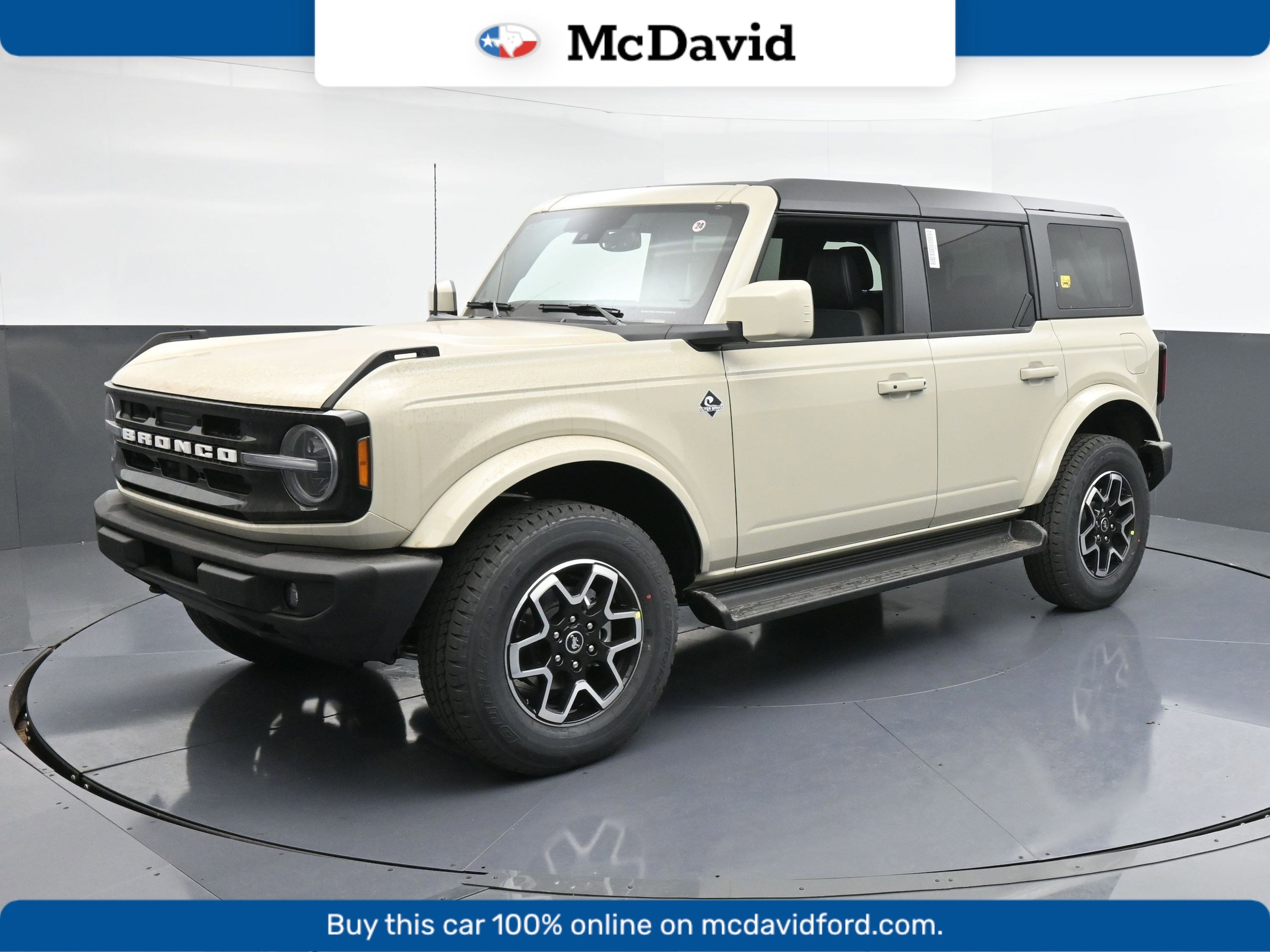 2025 Ford Bronco 4-Door Outer Banks's photo