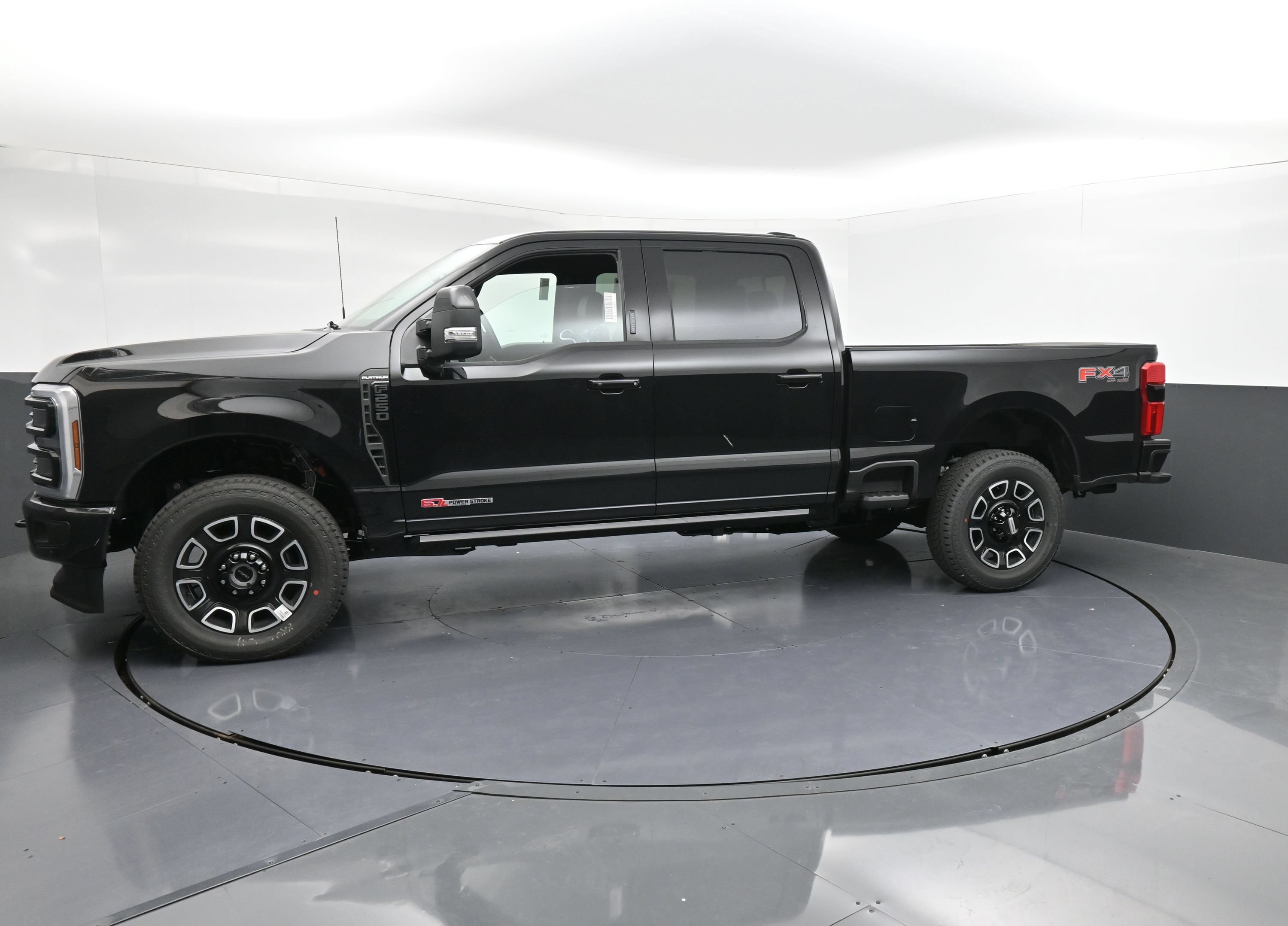 New 2026 Ford F-250 Platinum Truck Crew Cab