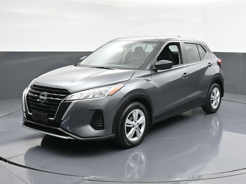 Used 2024 Nissan Kicks S SUV