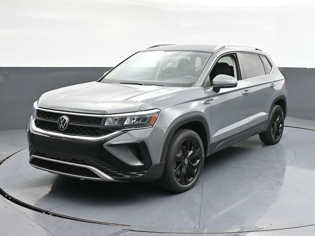 Used 2023 Volkswagen Taos SE SUV