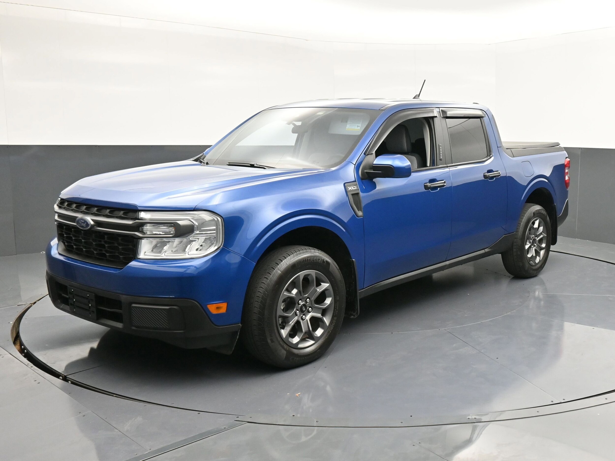 2023 Ford Maverick XLT photo 3