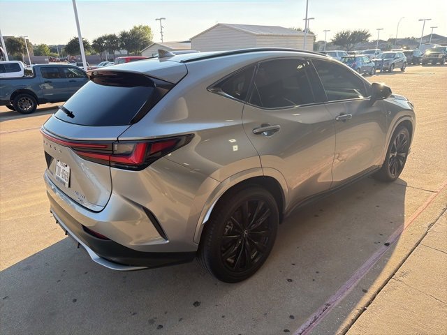 2024 Lexus NX 350 F SPORT Handling photo 3