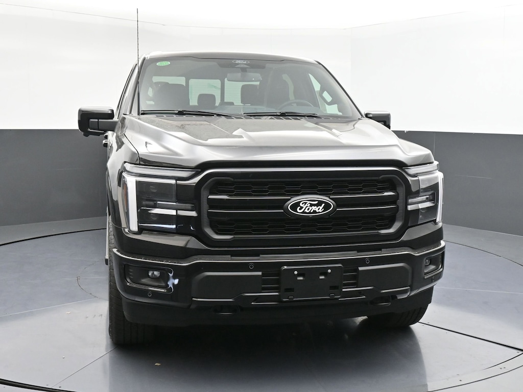 New 2026 Ford F-150 LARIAT Truck SuperCrew Cab