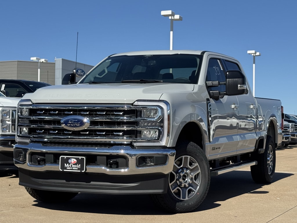 New 2026 Ford F-250 LARIAT Truck Crew Cab