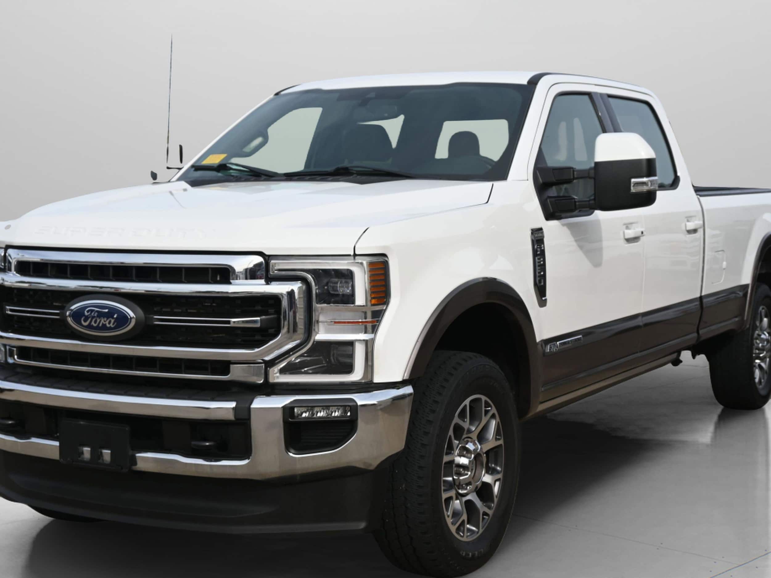2022 Ford F-350 Truck Crew Cab 
