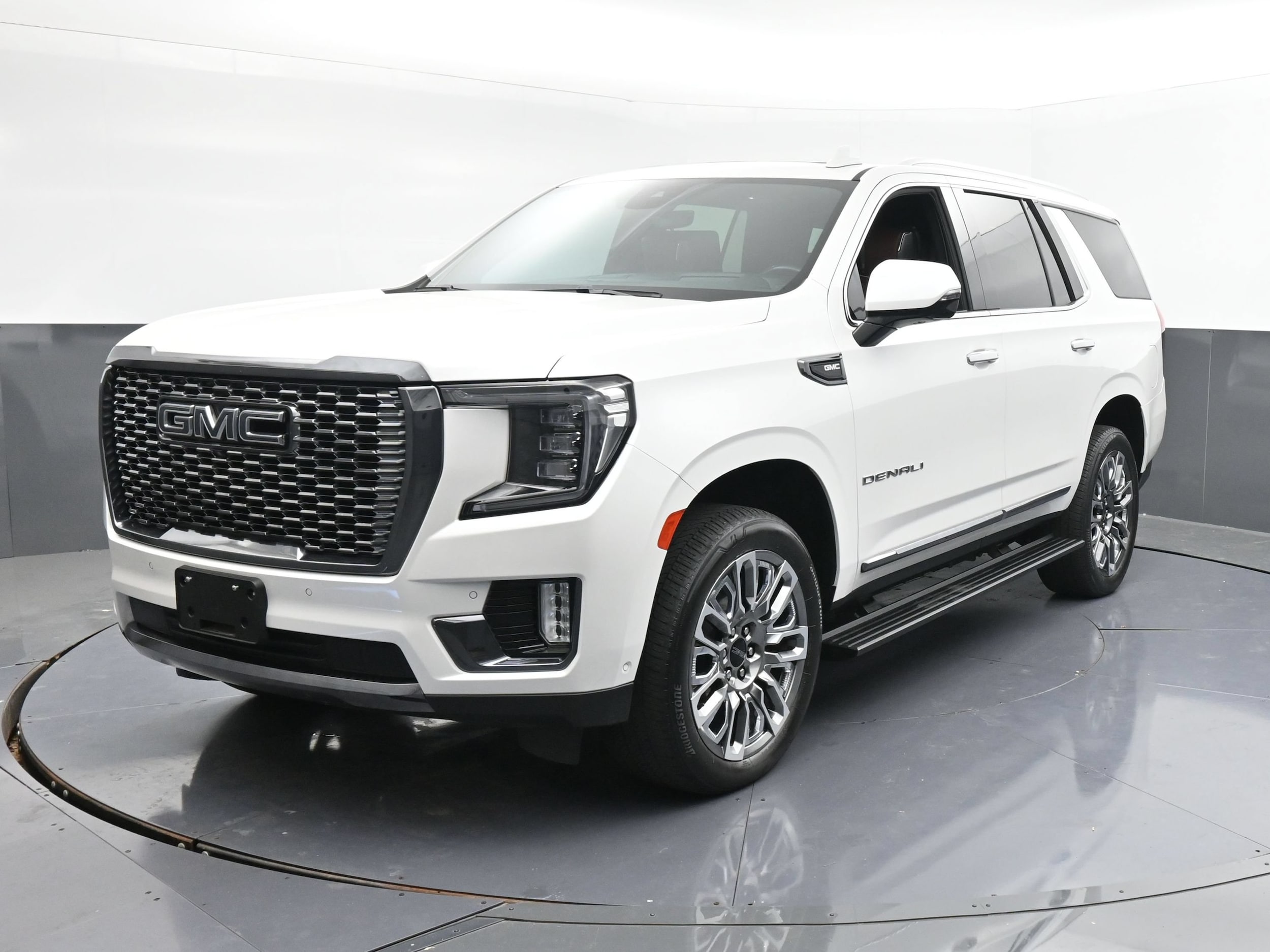 2024 GMC Yukon