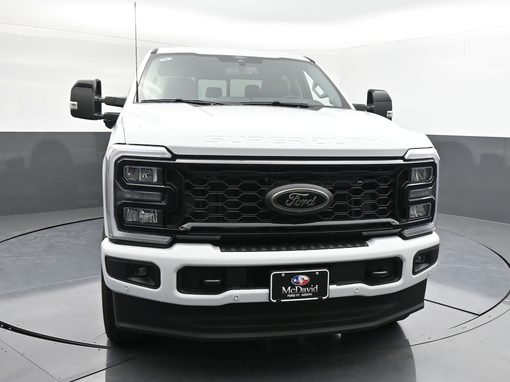 New 2026 Ford F-250 LARIAT Truck Crew Cab