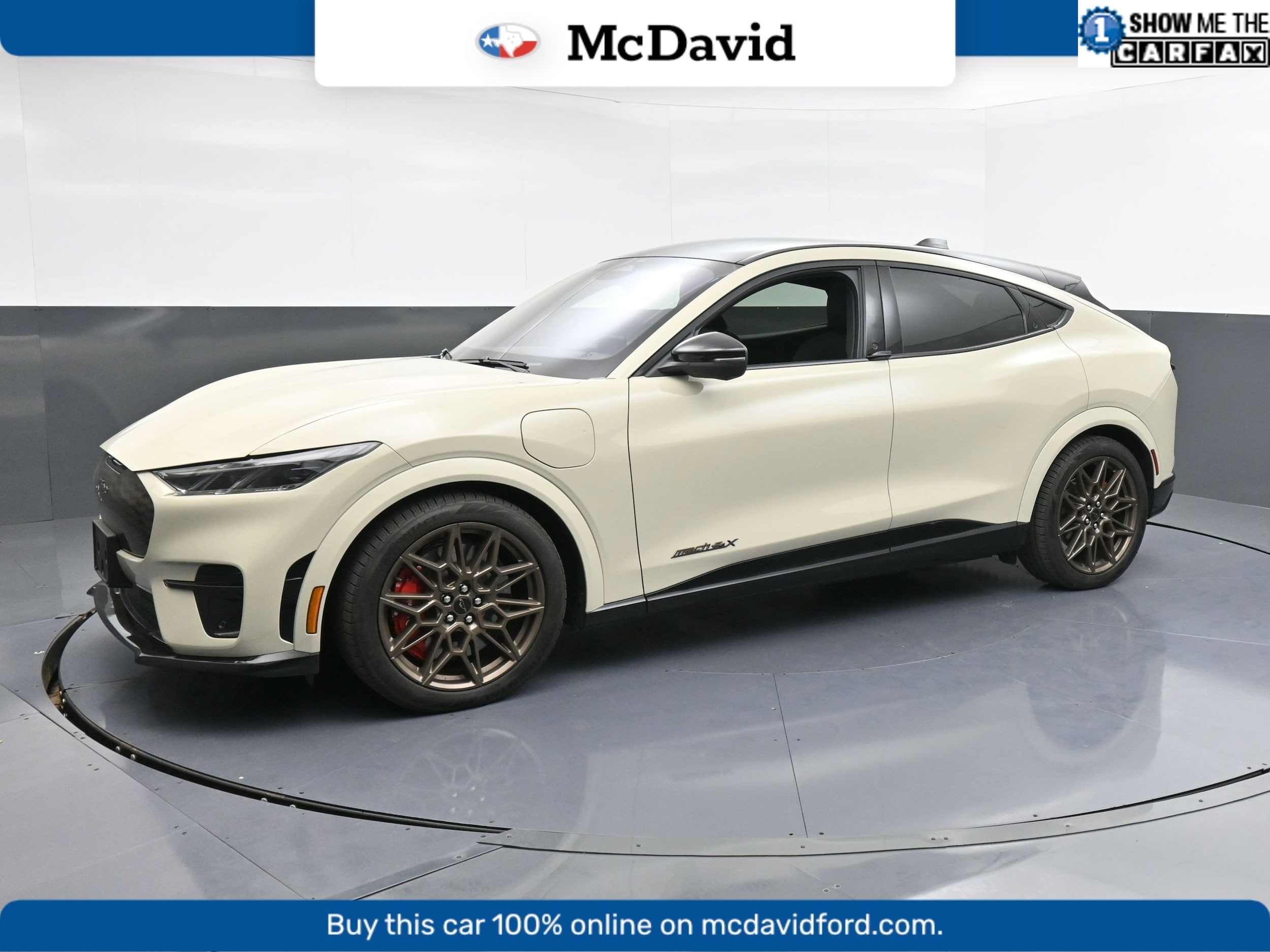 2025 Ford Mustang-Mach-e GT's photo