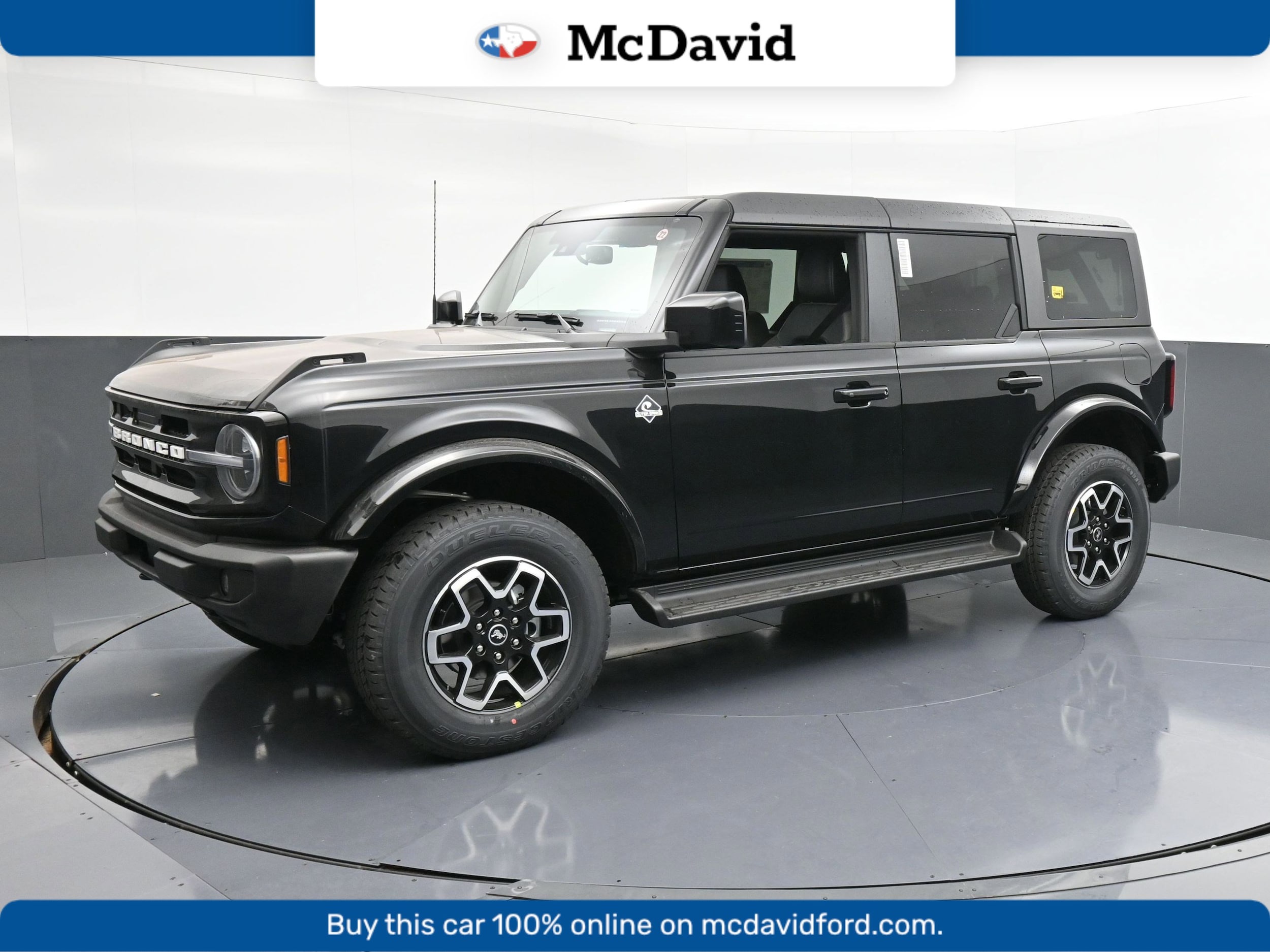 2025 Ford Bronco 4-Door Outer Banks's photo