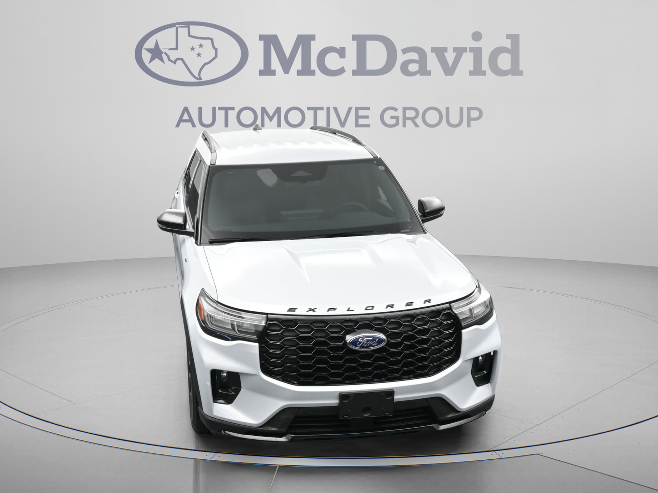 2026 Ford Explorer ST-Line - Photo 19